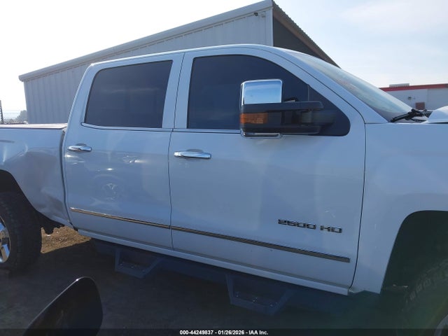 1GC1KWE82GF275327 Chevrolet Silverado 2500hd Ltz