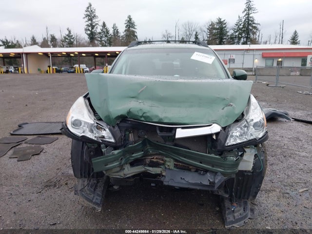 Subaru Outback 2.5i Premium 2014 4S4BRCCC3E3230834 Image 13