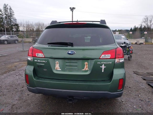 Subaru Outback 2.5i Premium 2014 4S4BRCCC3E3230834 Image 17