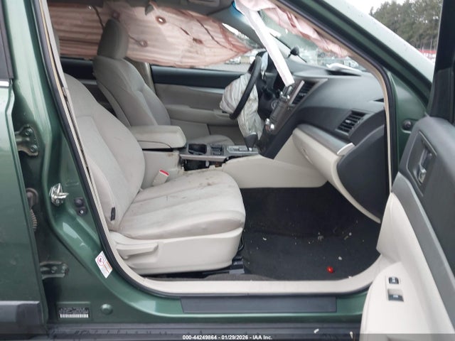Subaru Outback 2.5i Premium 2014 4S4BRCCC3E3230834 Image 5