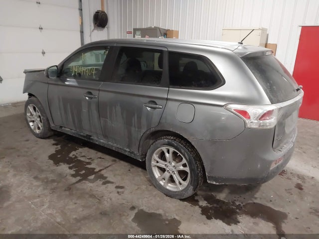 2014 MITSUBISHI OUTLANDER JA4AZ3A39EZ012360 Photo 2