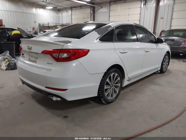 Hyundai Sonata Sport 2016 5NPE34AF6GH285002 Image 4