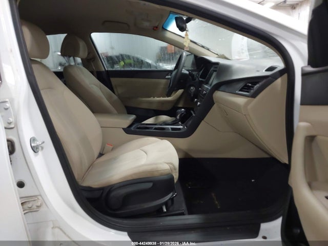 Hyundai Sonata Sport 2016 5NPE34AF6GH285002 Image 5