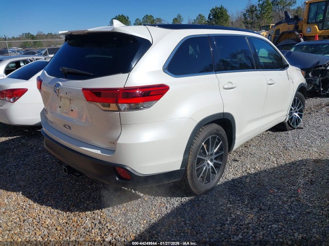 5TDKZRFH3HS196203 Toyota Highlander Se