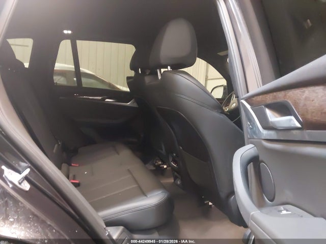 2019 BMW X3 5UXTR9C50KLR07958 Photo 7