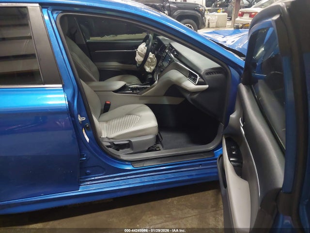 4T1B11HK8JU094099 Toyota CAMRY SE
