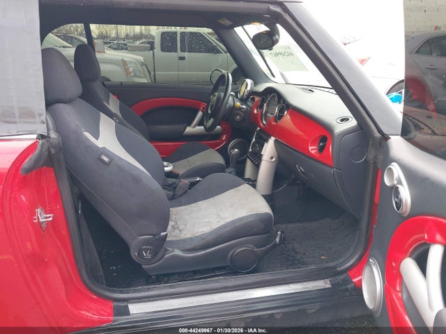 2007 MINI COOPER WMWRF33537TG17819 Photo 4