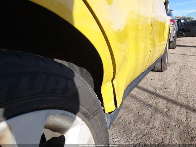 KIA SOUL + 2014 KNDJP3A59E7075936 Image 6