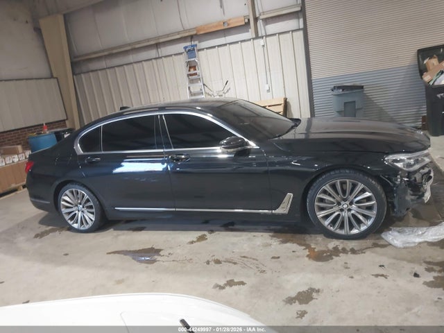 44249997 :رقم المزاد ، WBA7F2C56GG415712 vin ، 2016 Bmw 750i Xdrive مزاد بيع