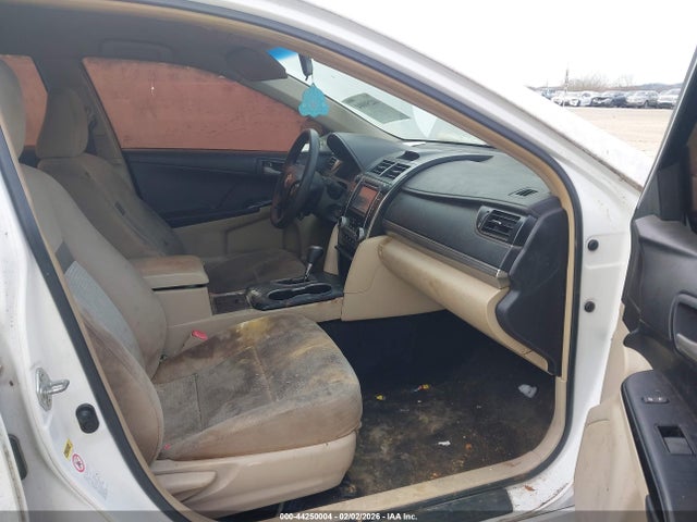 44250004 :رقم المزاد ، 4T1BF1FK8CU543479 vin ، 2012 Toyota Camry Le مزاد بيع