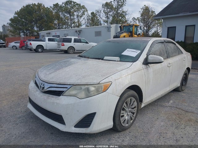 44250004 :رقم المزاد ، 4T1BF1FK8CU543479 vin ، 2012 Toyota Camry Le مزاد بيع