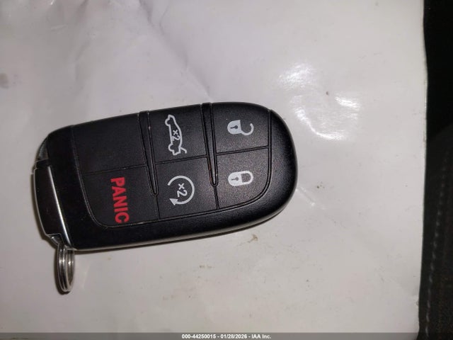 Продаж на аукціоні авто 2022 Dodge Charger Sxt Rwd, vin: 2C3CDXBG1NH231601, номер лоту: 44250015