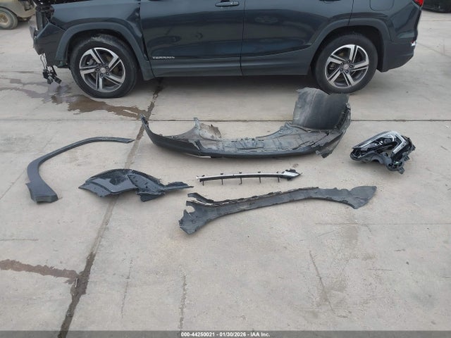 3GKALPEV6JL256547 GMC Terrain Slt