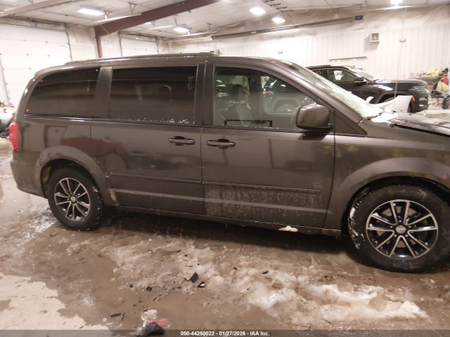 2017 Dodge Grand Caravan Gt მანქანა იყიდება აუქციონზე, vin: 2C4RDGEG0HR672734, აუქციონის ნომერი: 44250022
