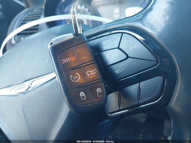 2019 Chrysler 300 300s მანქანა იყიდება აუქციონზე, vin: 2C3CCABGXKH516311, აუქციონის ნომერი: 44250035