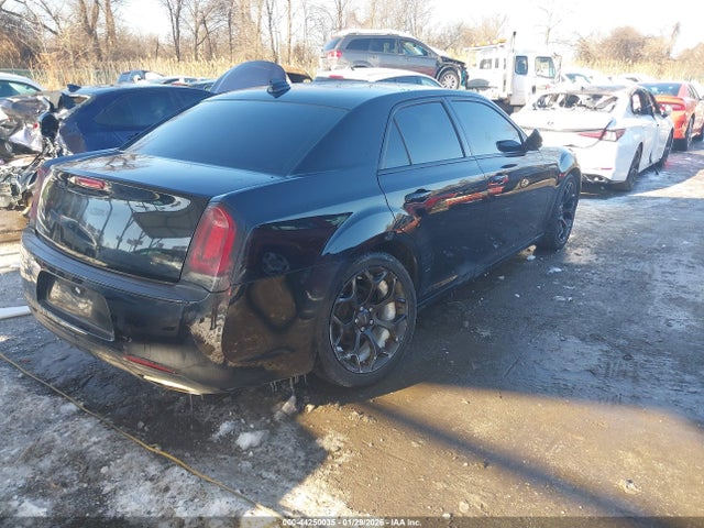 2019 Chrysler 300 300s მანქანა იყიდება აუქციონზე, vin: 2C3CCABGXKH516311, აუქციონის ნომერი: 44250035