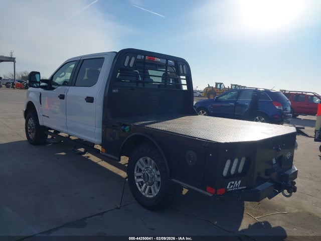 2018 FORD F-250 1FT7W2BT2JEB28647 Photo 2
