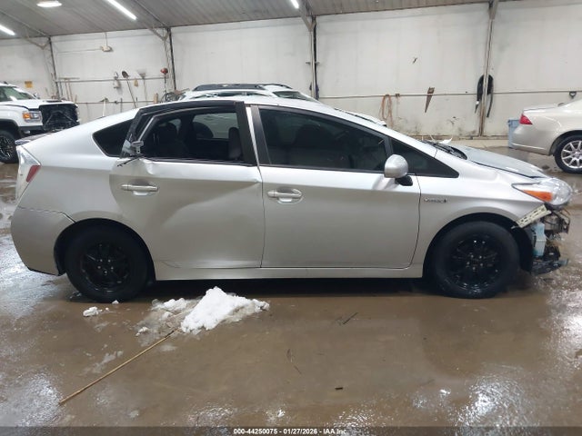 Auction sale of the 2014 Toyota Prius Two, vin: JTDKN3DU9E1740575, lot number: 44250075