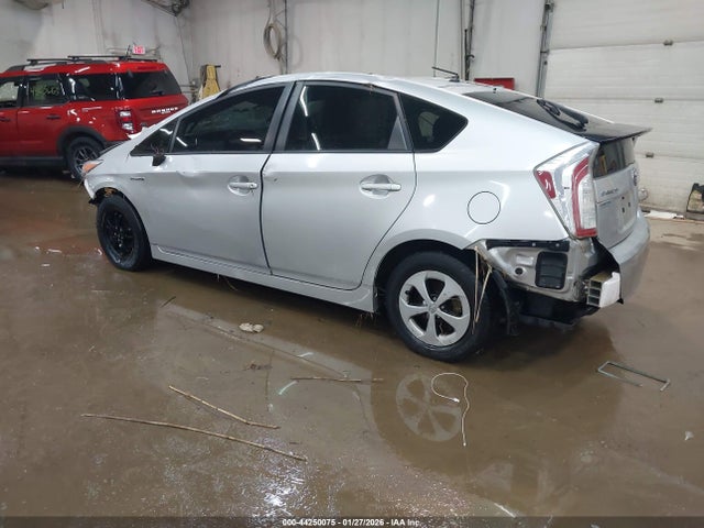 Auction sale of the 2014 Toyota Prius Two, vin: JTDKN3DU9E1740575, lot number: 44250075