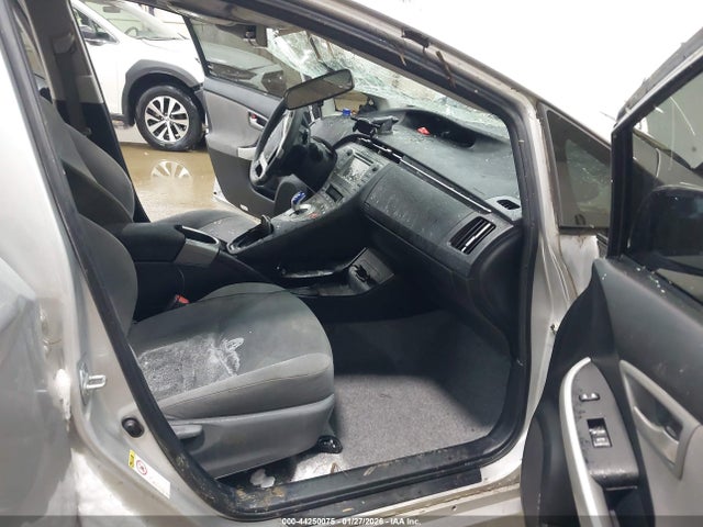 Auction sale of the 2014 Toyota Prius Two, vin: JTDKN3DU9E1740575, lot number: 44250075