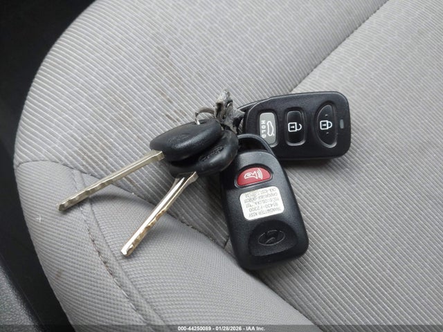Hyundai ELANTRA SE 2017 5NPD74LF8HH193680 Image 11