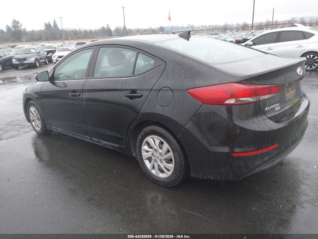 Hyundai ELANTRA SE 2017 5NPD74LF8HH193680 Image 3