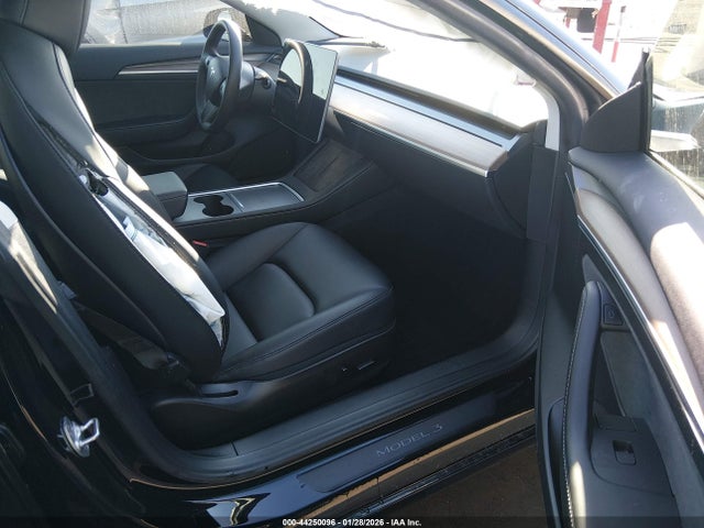2023 TESLA MODEL 3 5YJ3E1EC1PF552576 Photo 4