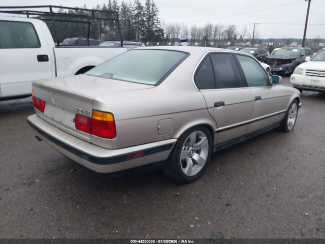 1989 BMW 525 WBAHC2303KBE21591 Photo 3