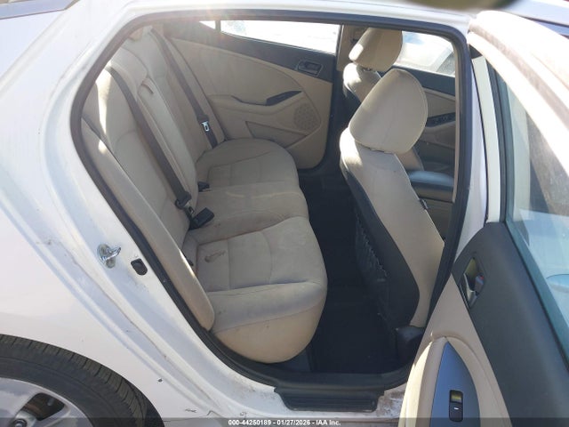 5XXGM4A7OEG293183 KIA Optima Lx