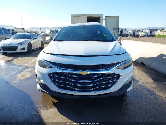 1G1ZB5STXNF214156 Chevrolet Malibu Fwd Ls