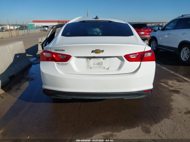 1G1ZB5STXNF214156 Chevrolet Malibu Fwd Ls