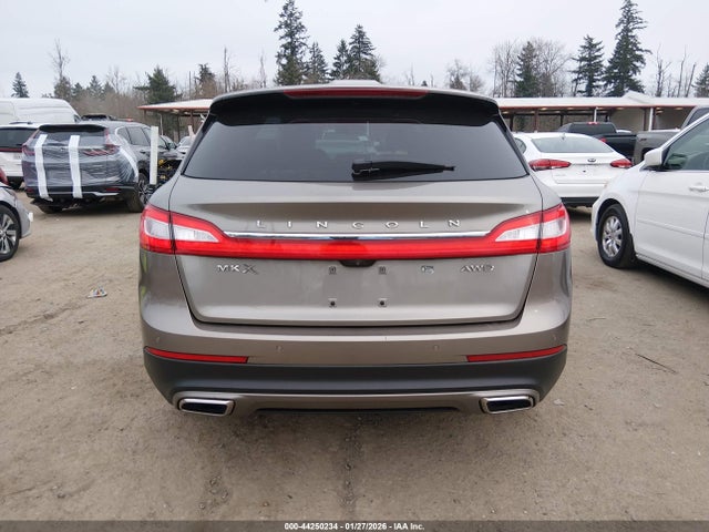 2LMTJ8KR1GBL69883 Lincoln Mkx Select