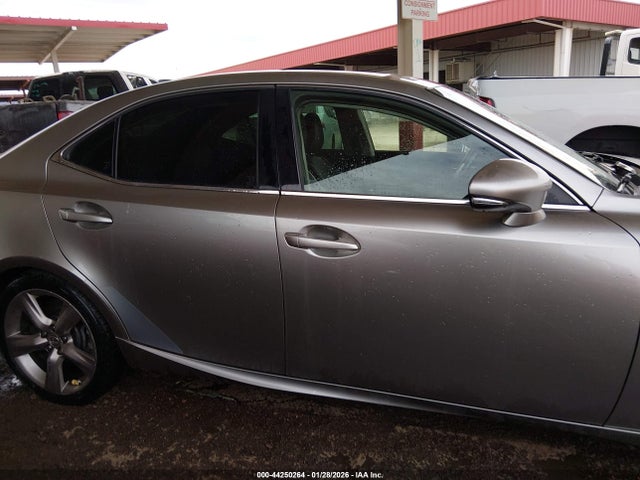 Lexus IS 350 2014 JTHBE1D20E5007700 Image 13