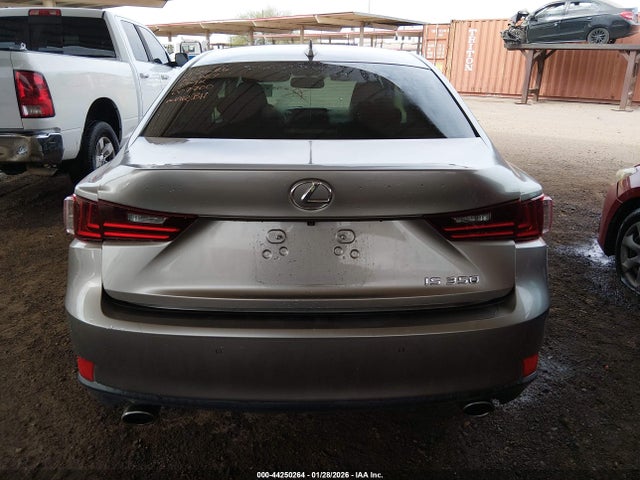 Lexus IS 350 2014 JTHBE1D20E5007700 Image 16