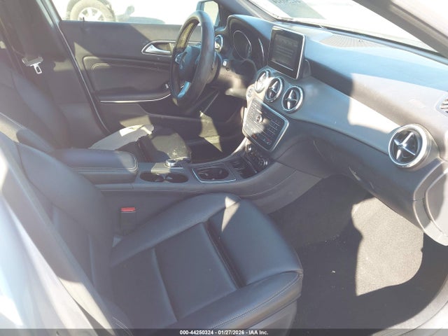 Aukcja sprzedaży 2016 Mercedes-benz Gla 250 4matic, vin: WDCTG4GB0GJ244219, numer aukcji: 44250324