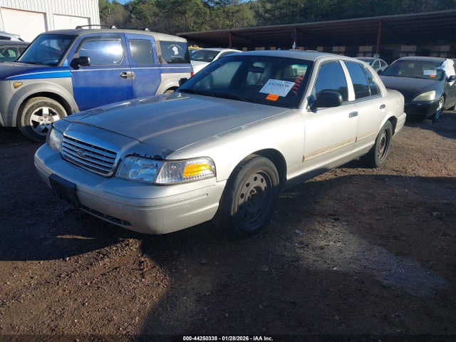 2010 FORD CROWN VICTORIA 2FABP7BV8AX139887 Photo 1
