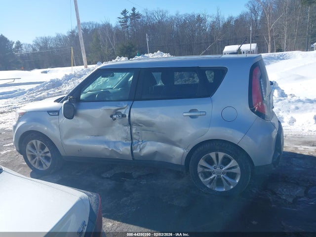 KNDJP3A56G7823982 KIA SOUL +