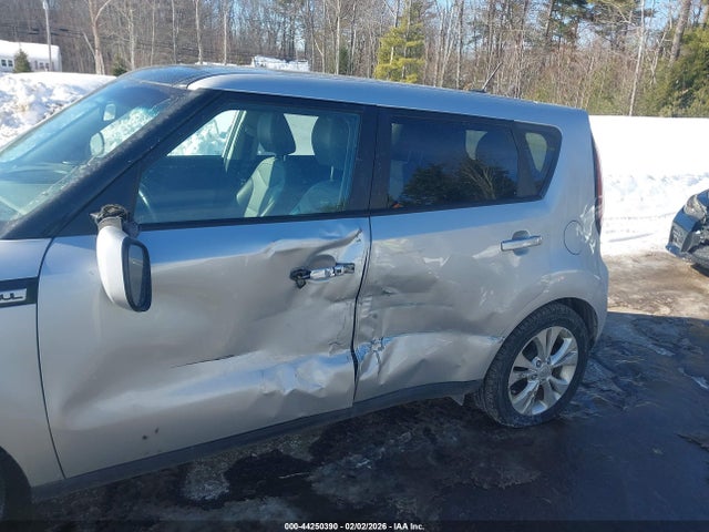 KNDJP3A56G7823982 KIA SOUL +