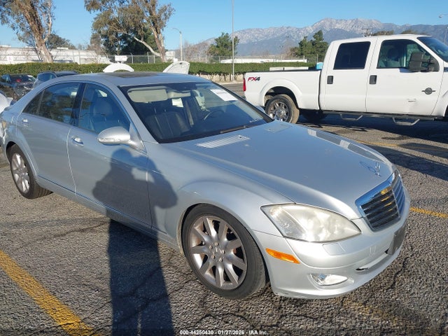 2007 MERCEDES-BENZ S 550 WDDNG71X27A120799