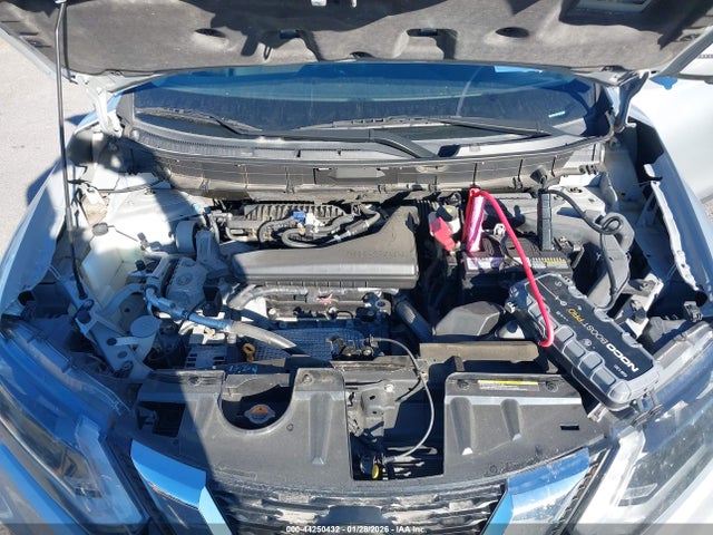 5N1AT2MT5LC774366 Nissan Rogue Sv Fwd