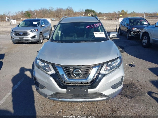 5N1AT2MT5LC774366 Nissan Rogue Sv Fwd