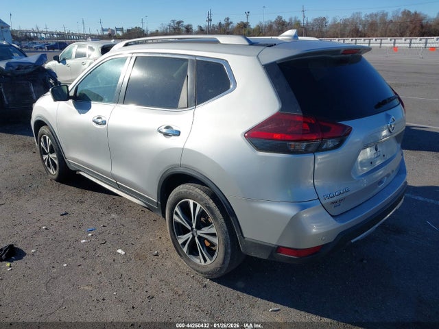 5N1AT2MT5LC774366 Nissan Rogue Sv Fwd