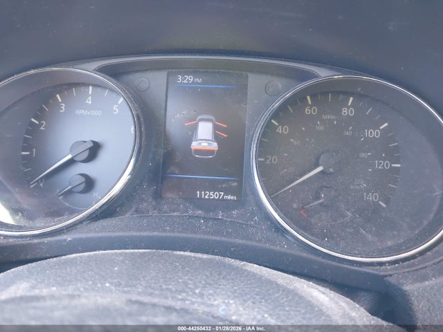 5N1AT2MT5LC774366 Nissan Rogue Sv Fwd