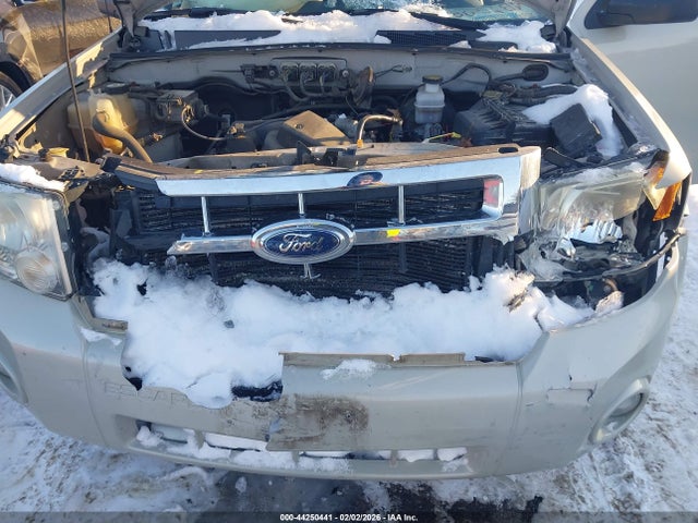2008 FORD ESCAPE 1FMCU03128KB67722 Photo 5
