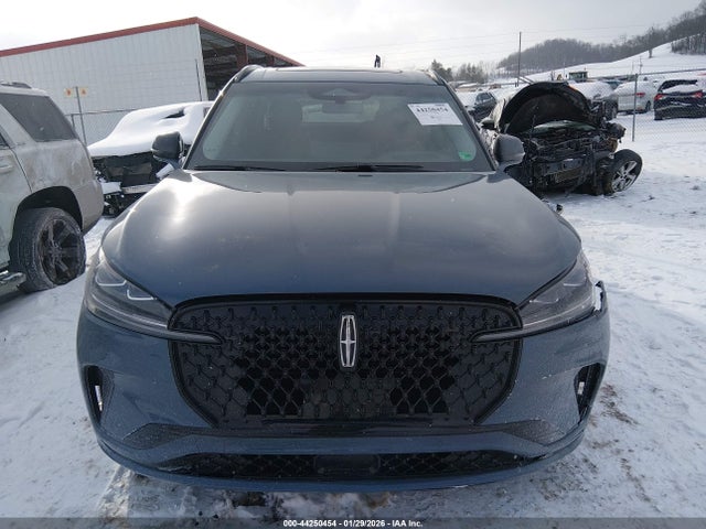 5LM5J7XC5SGL31025 Lincoln Aviator Reserve