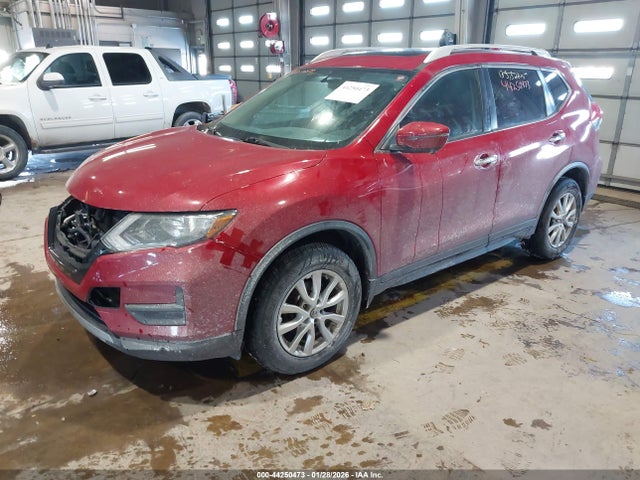 5N1AT2MV5HC826667 Nissan ROGUE SV