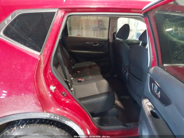 5N1AT2MV5HC826667 Nissan ROGUE SV
