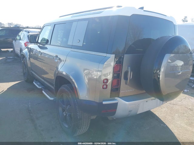SALEJ7EU6R2266513 Land Rover Defender 110 P400 S