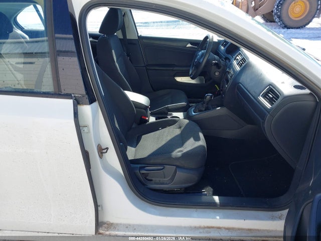 3VW2K7AJ4EM315906 Volkswagen Jetta 2.0l S