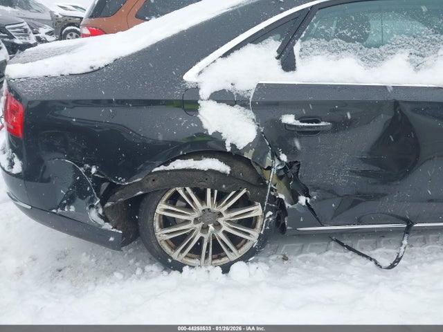 2012 AUDI A8 L WAURVAFD5CN006938 Photo 5